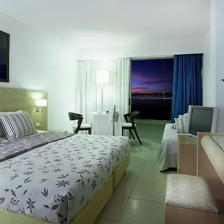 Resort Albatros & Hersonissos (Crete)