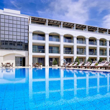 Albatros & Resort Hersonissos (Crete)